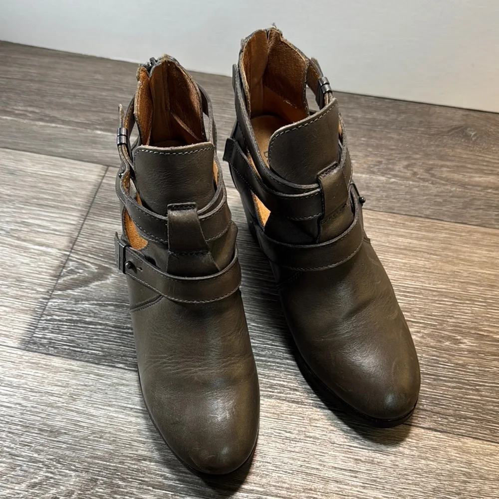 Bussola Brown Ankle Boots woman’s size 38 (b110)